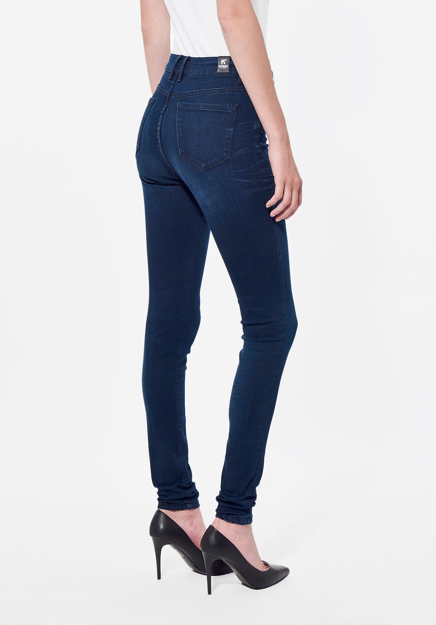 JENAA  Jean bleu délavé & effet froissé, coupe skinny