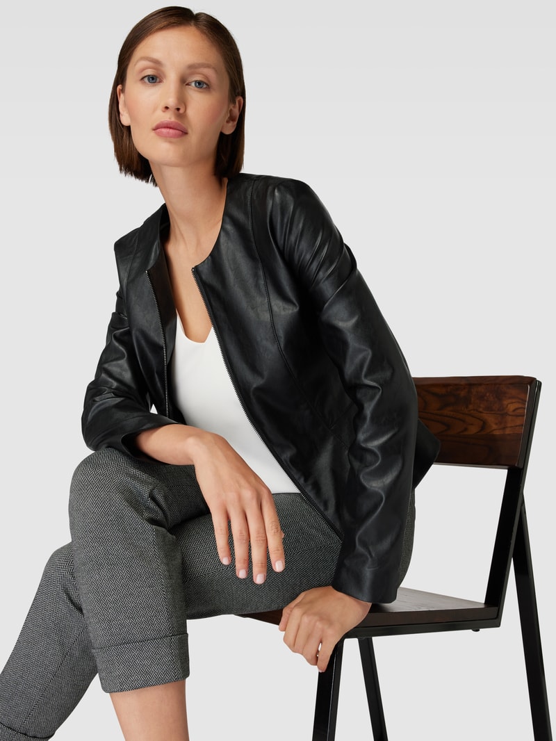 Jacke in Leder-Optik in schwarz
