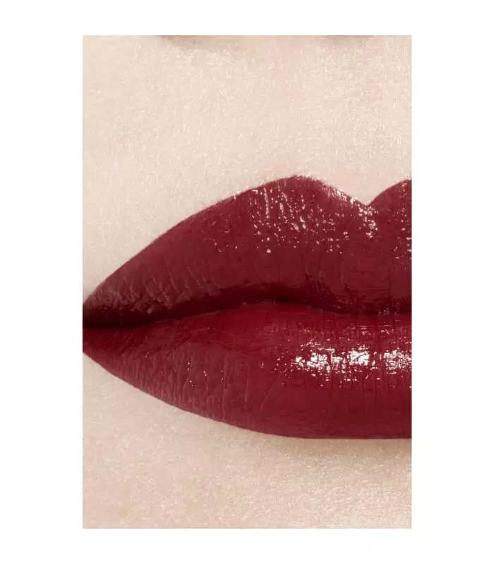 ROUGE ALLURE LAQUE Le rouge liquide brillant ultra tenue