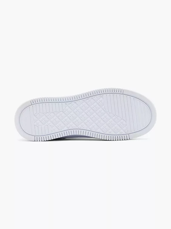 Graceland Platform Sneaker