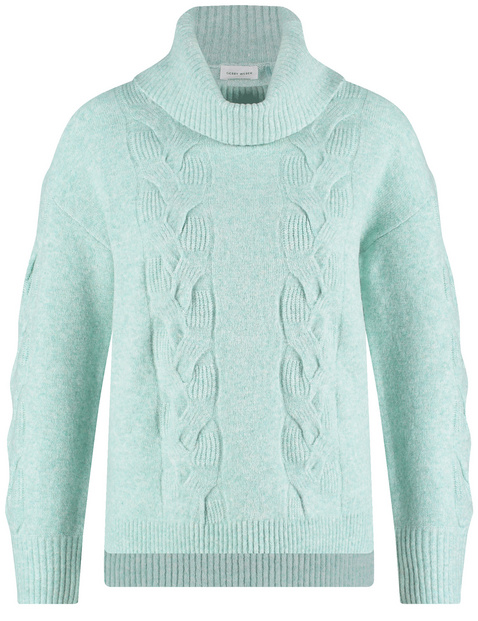 Strickpullover mit Zopfmuster