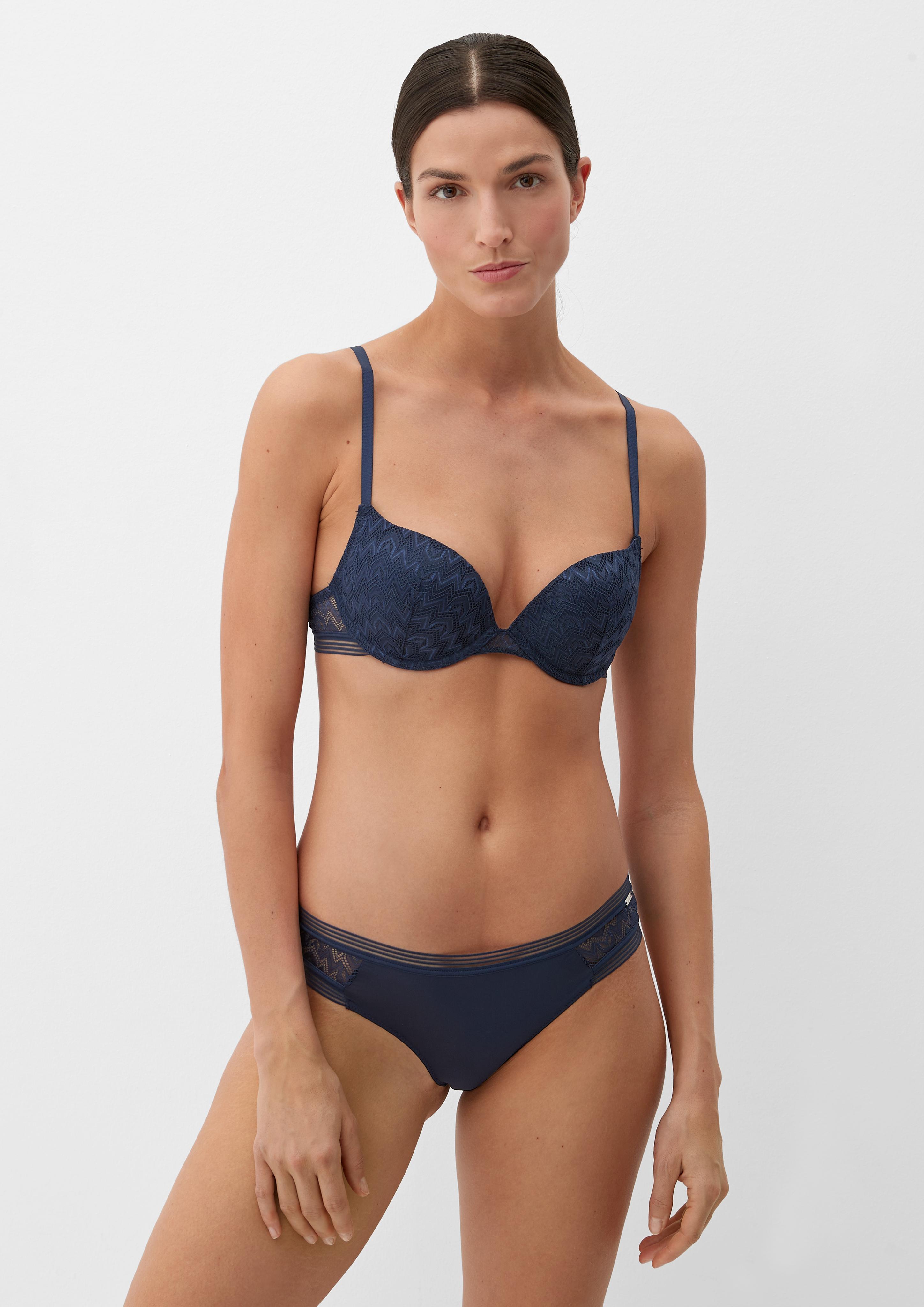 String aus Spitze  6007203-5865