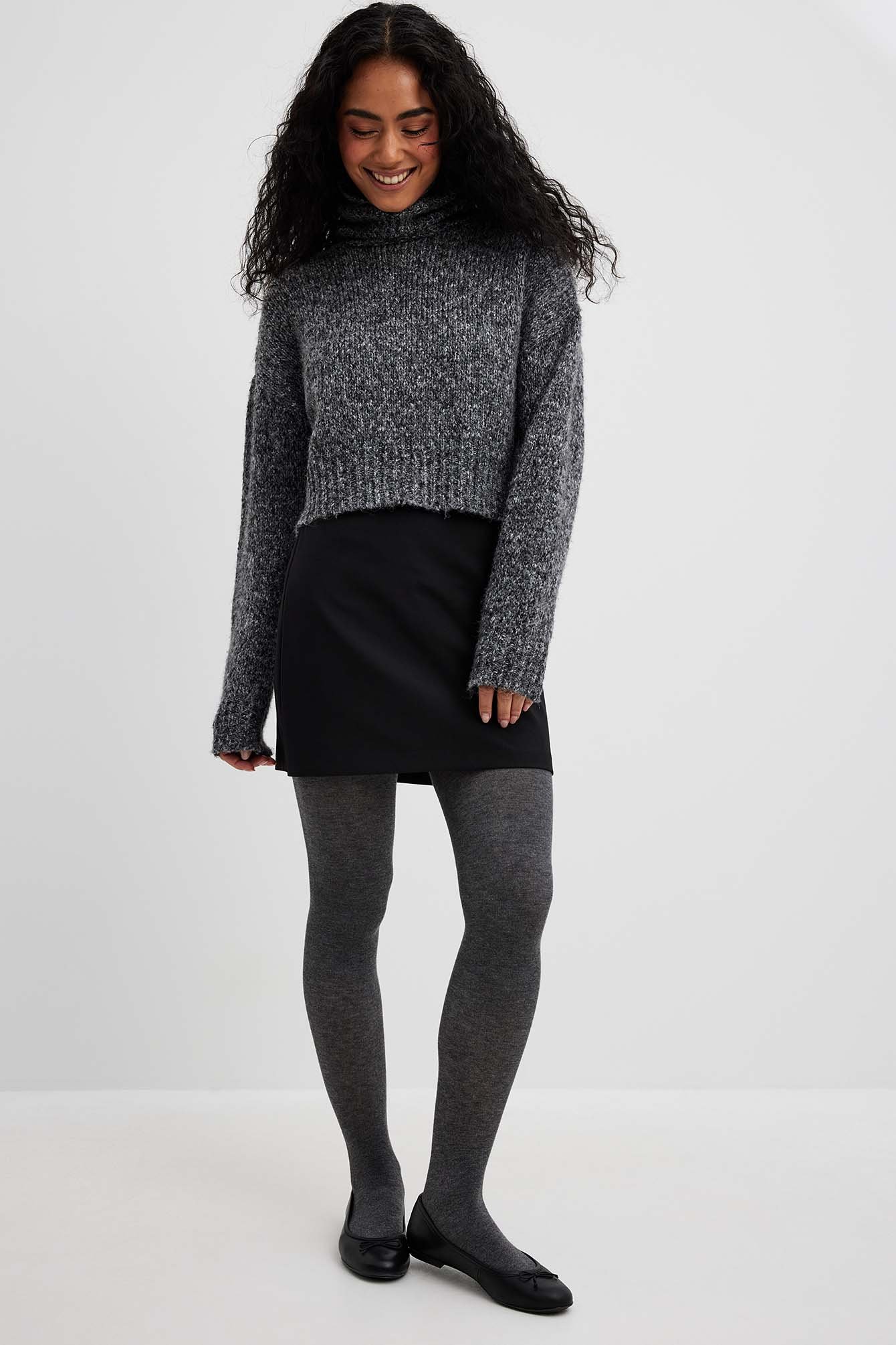 Rock mit Cut-outs und Metalldetail