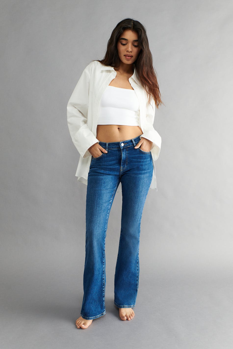 Low waist bootcut jeans