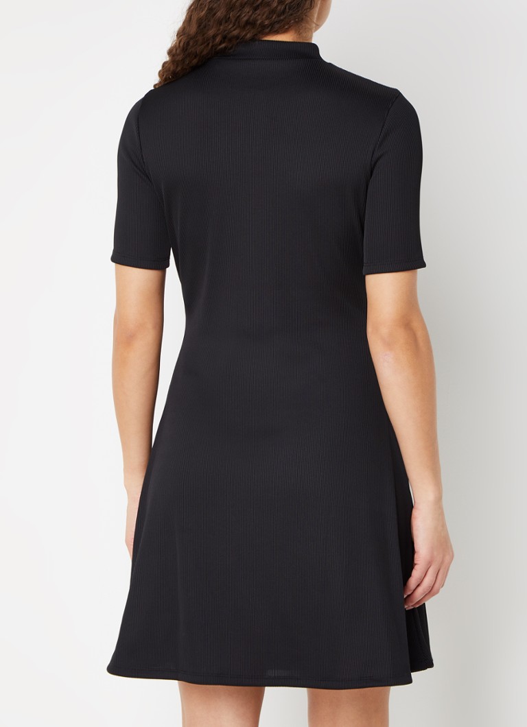 Rochie HUGO BOSS Nessira, cu model A și textură striată