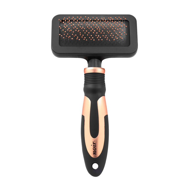Europet Bernina Fellpflege Europet Bernina NOIR Soft Slicker Brush Zupfbürste M