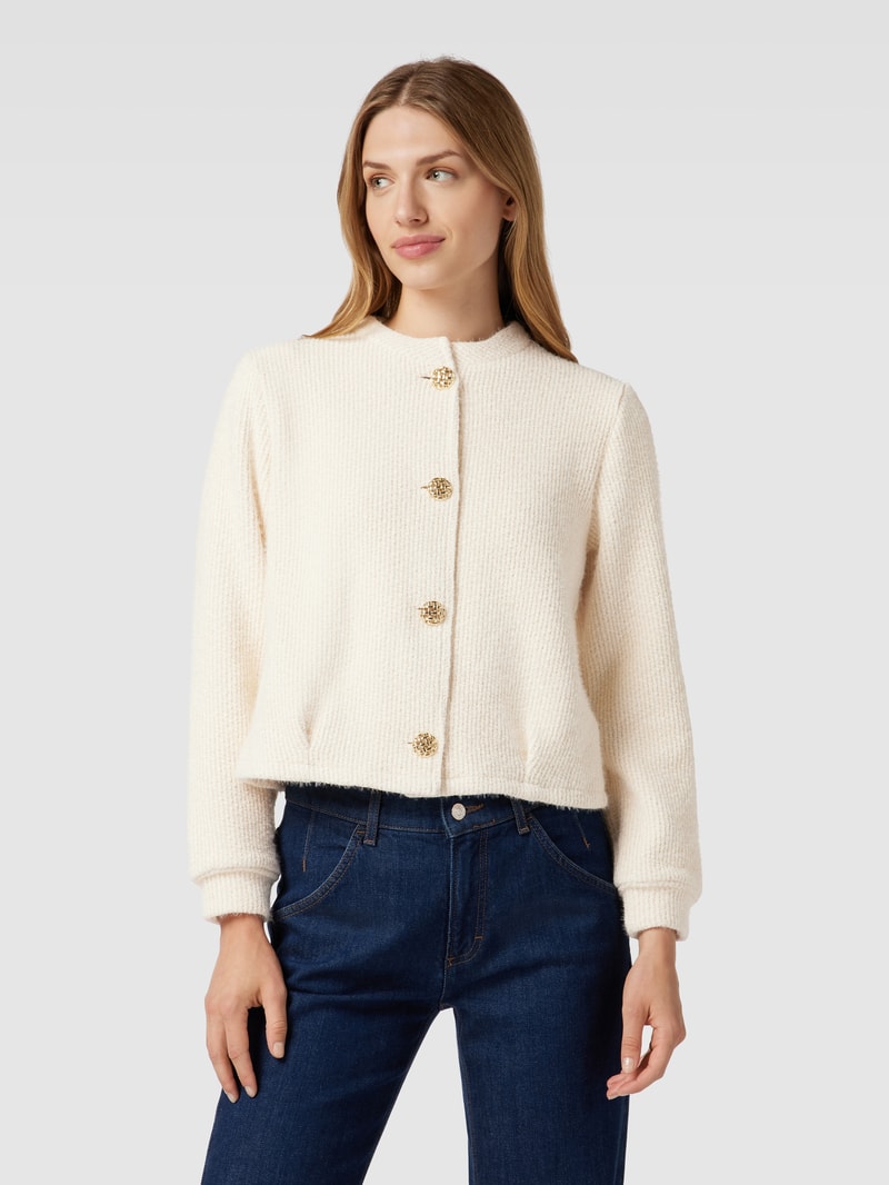 Strickjacke mit Knopfleiste in offwhite