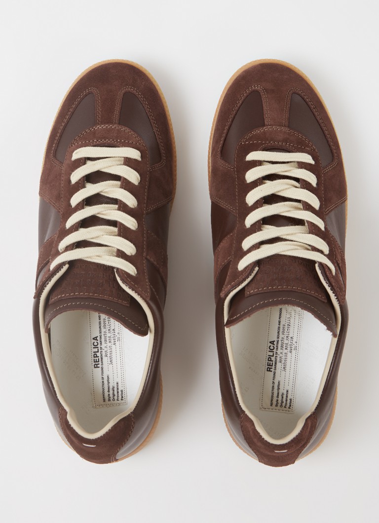 Pantofi replică Maison Margiela din piele de miel cu detalii din piele de vițel.