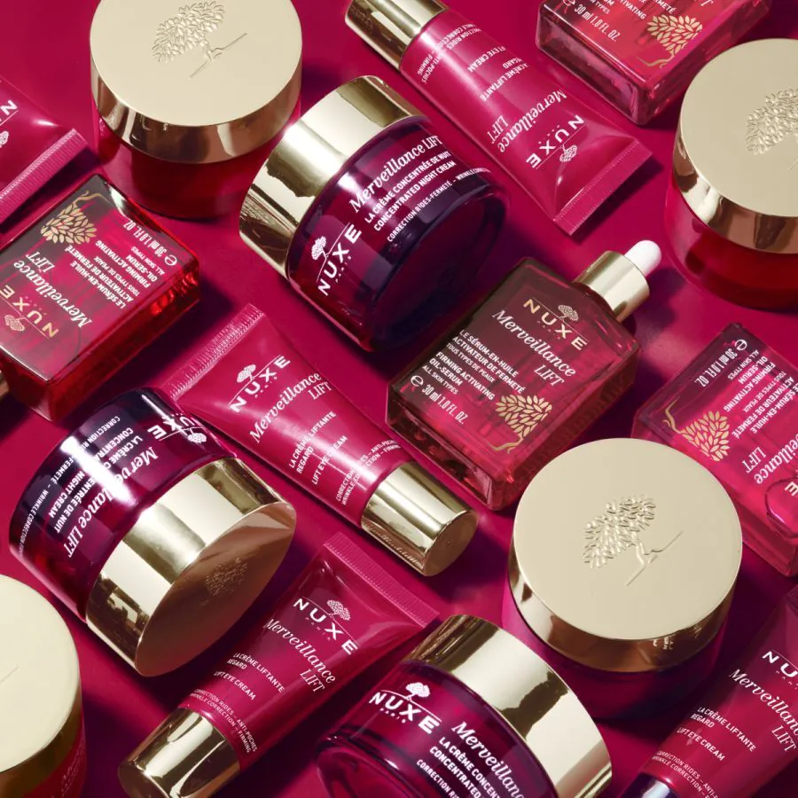 „Nuxe Merveillance Lift Oil“ stangrinamasis serumas