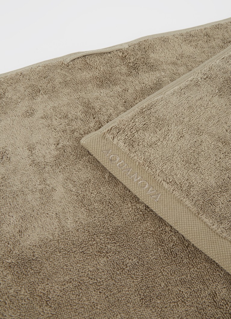 Aquanova  London badhanddoek - 600 gr/m2 - 55 x 100 cm