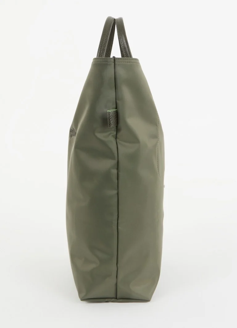 Geantă verde Longchamp Le Pliage, mărimea M, cu detalii din piele.