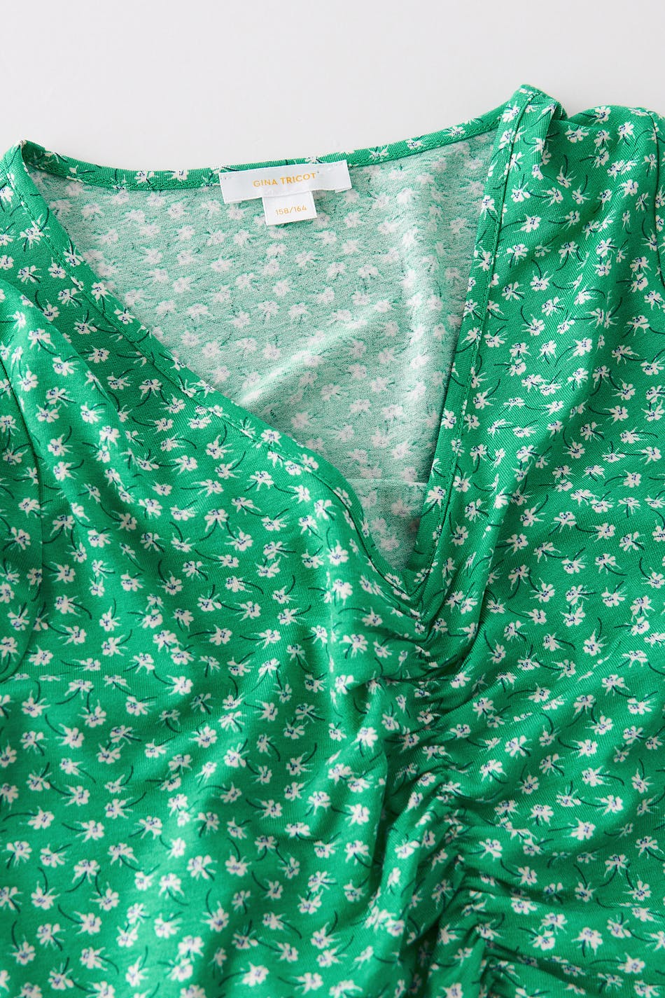 Y v-neck top