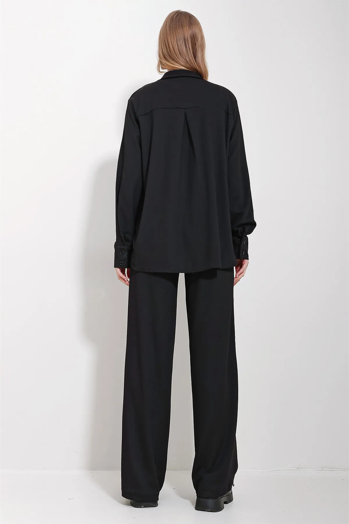 Trend Alaçatı Stili  Schwarzes Crop-Tanktop-Shirt und Hosen-Set für Damen ALC-X11606