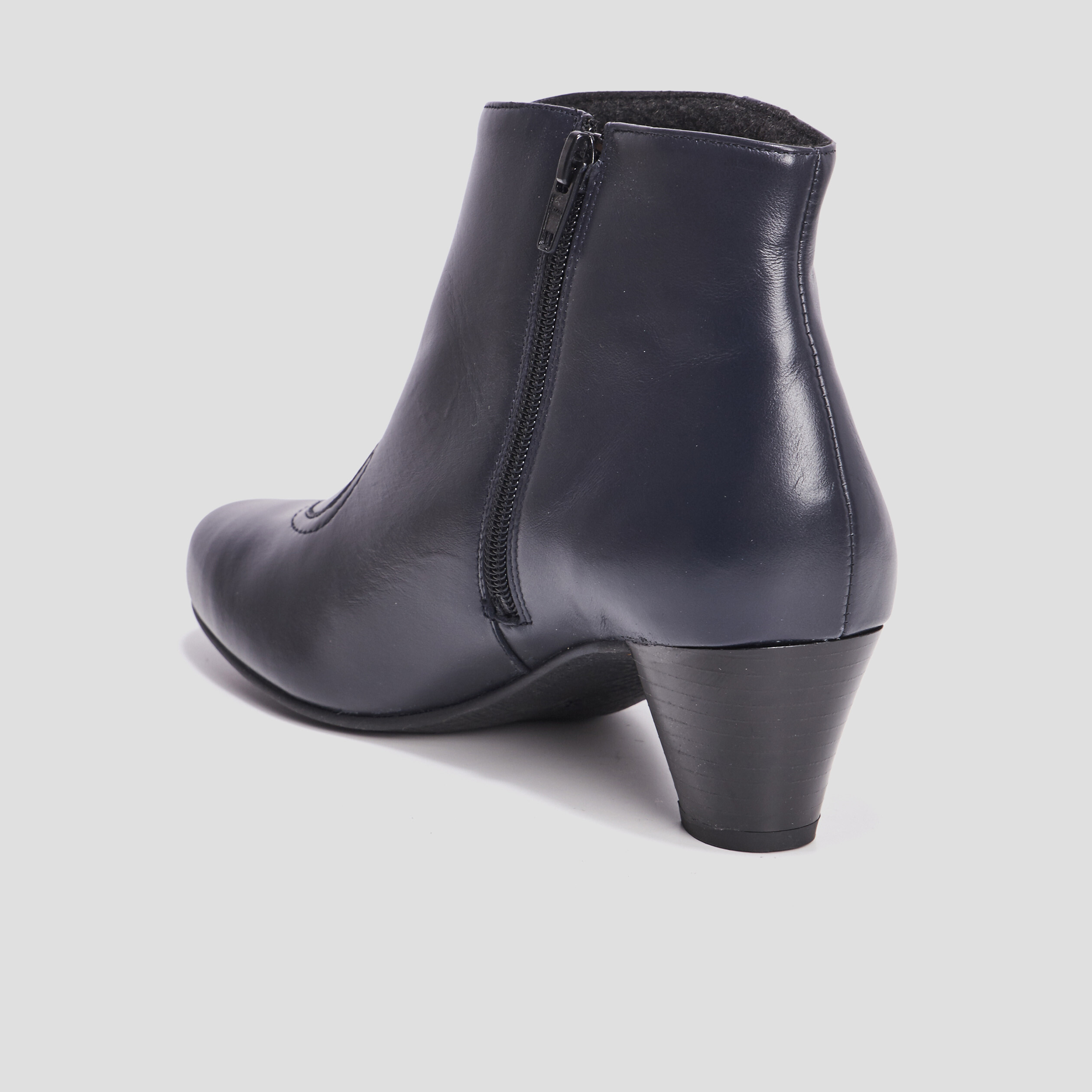 Bottines bout pointu en cuir pied large bleu marine femme | La Halle