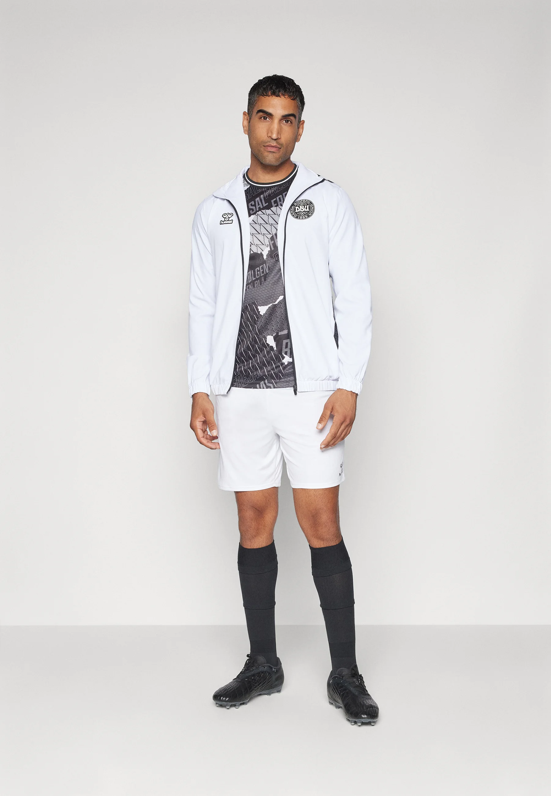 Chaqueta Hummel Dinamarca Line Up - Selección Nacional
