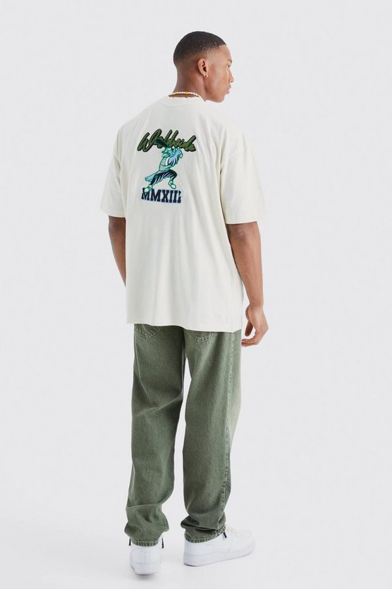 Oversize Worldwide T-Shirt mit Aufnähern