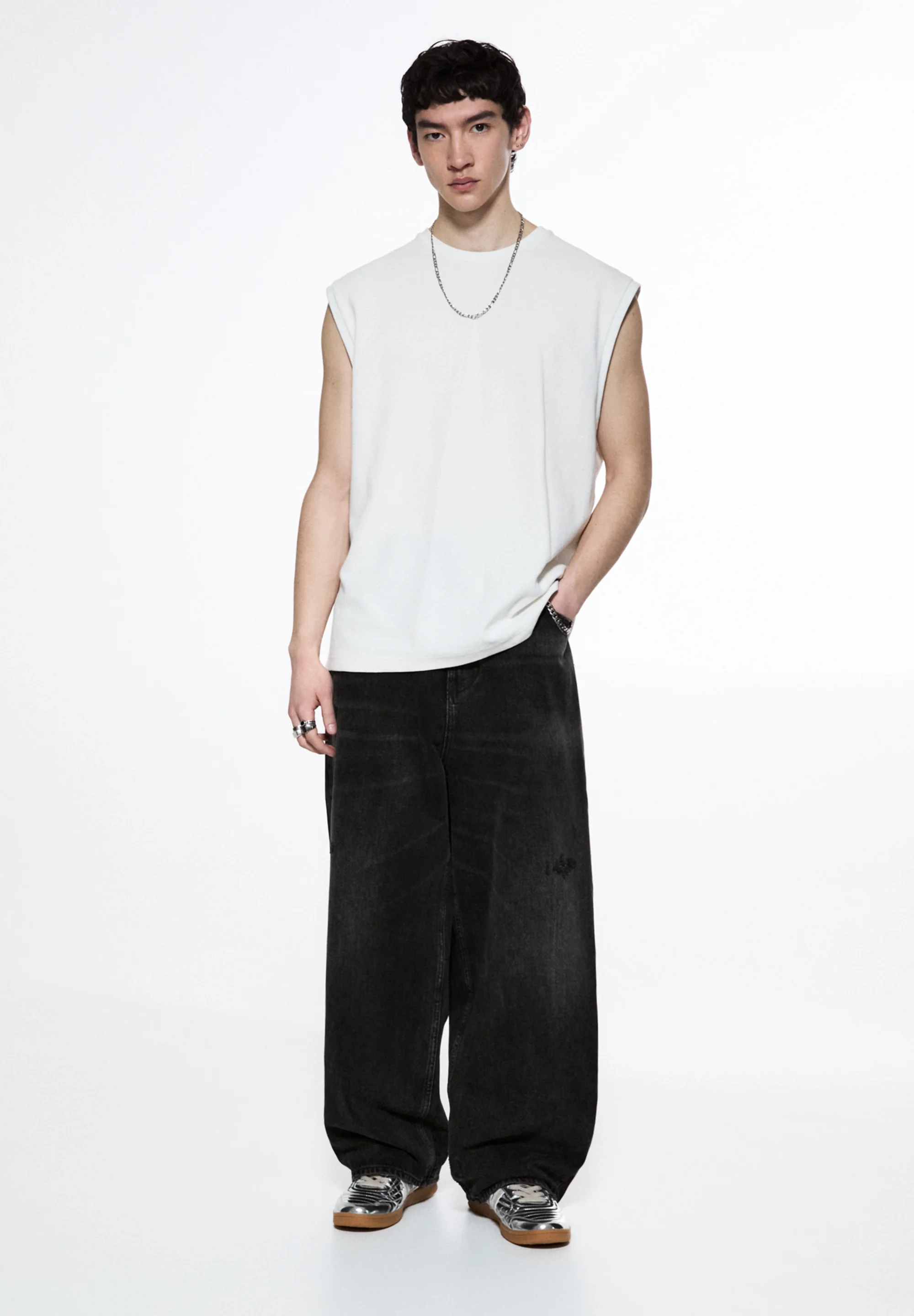 PULL&BEAR SUPER BAGGY - Vaqueros pitillo