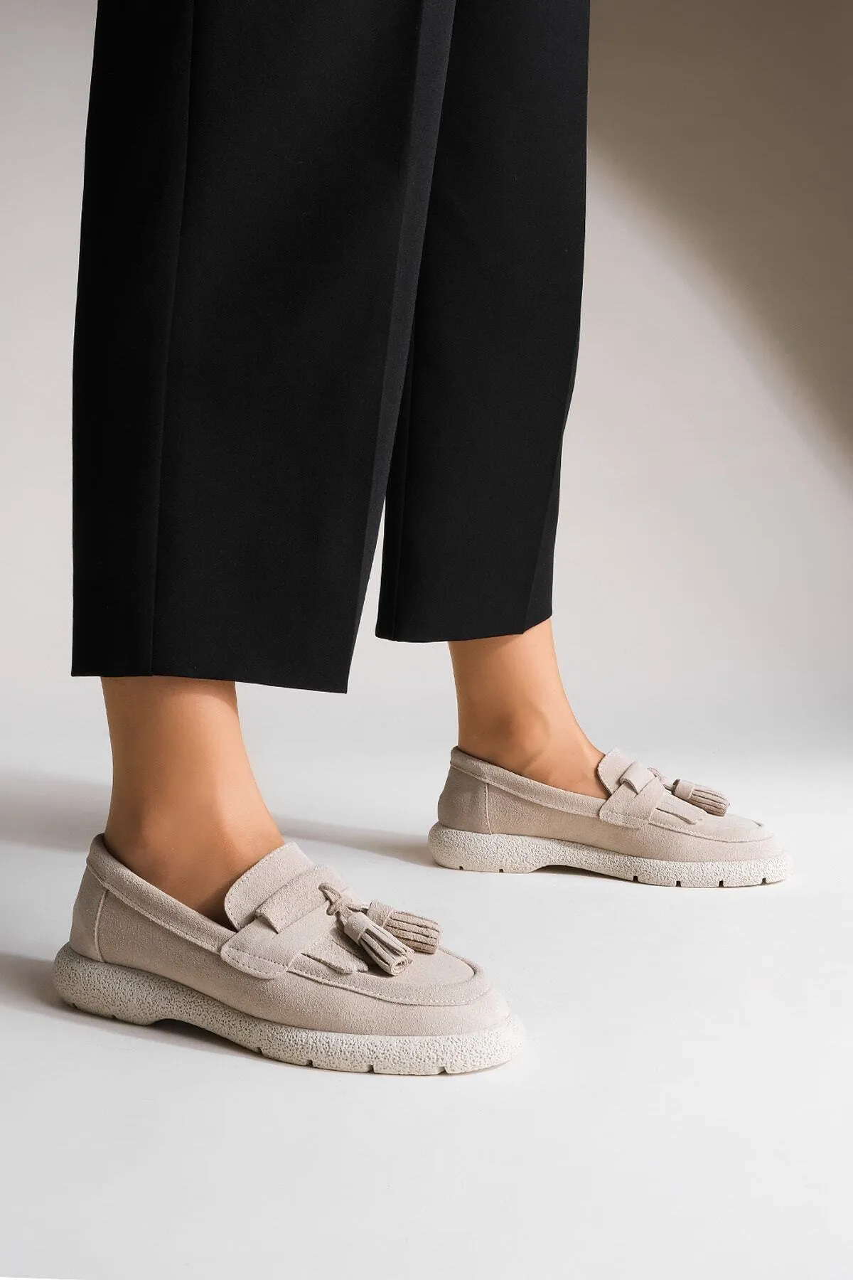 Marjin  Damen Echtleder Loafer Freizeitschuhe Suma Beige Wildleder