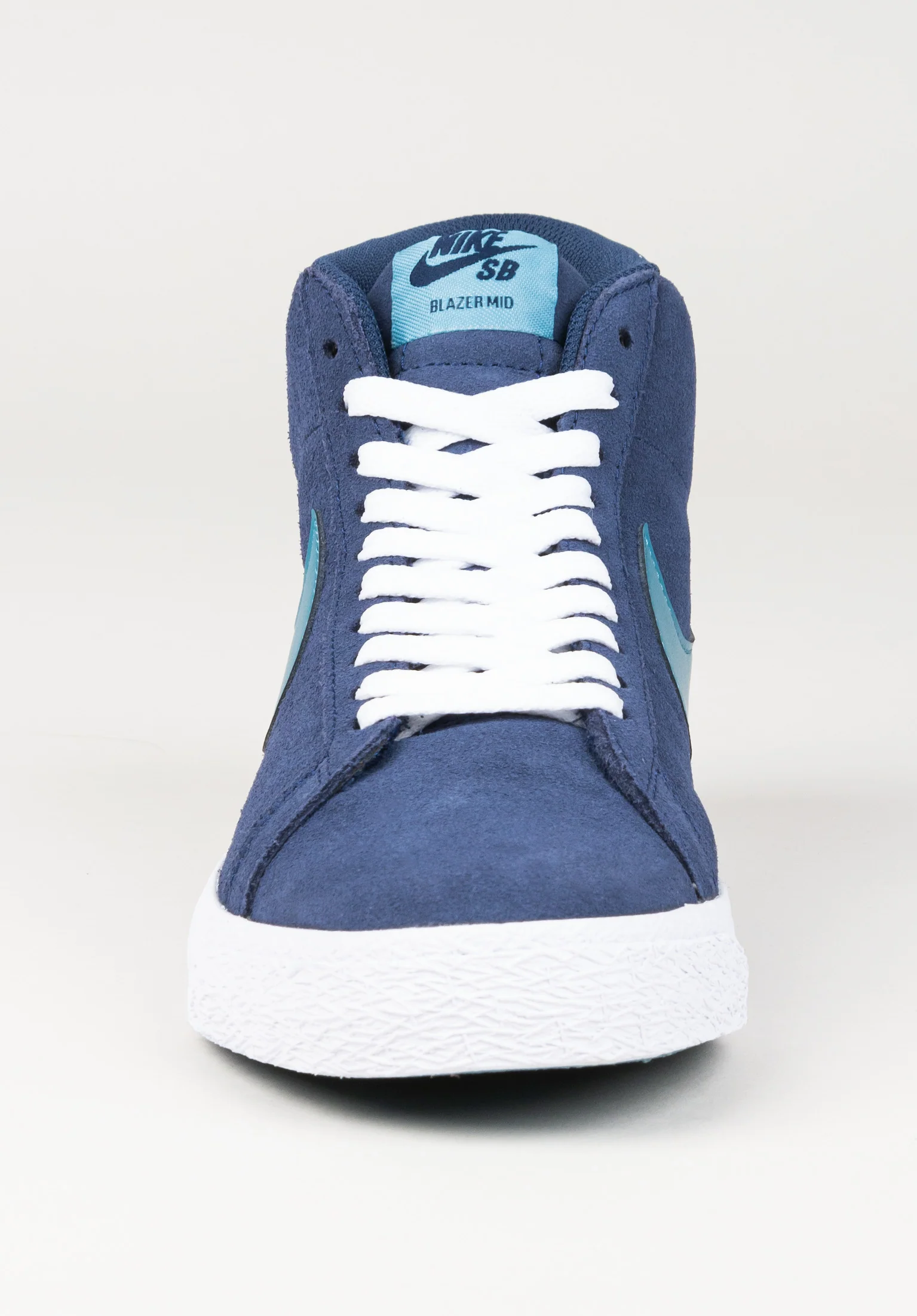 Zoom Blazer Mid