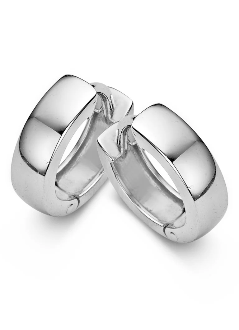 Casa Jewelry Plain Jane silver hoop earrings