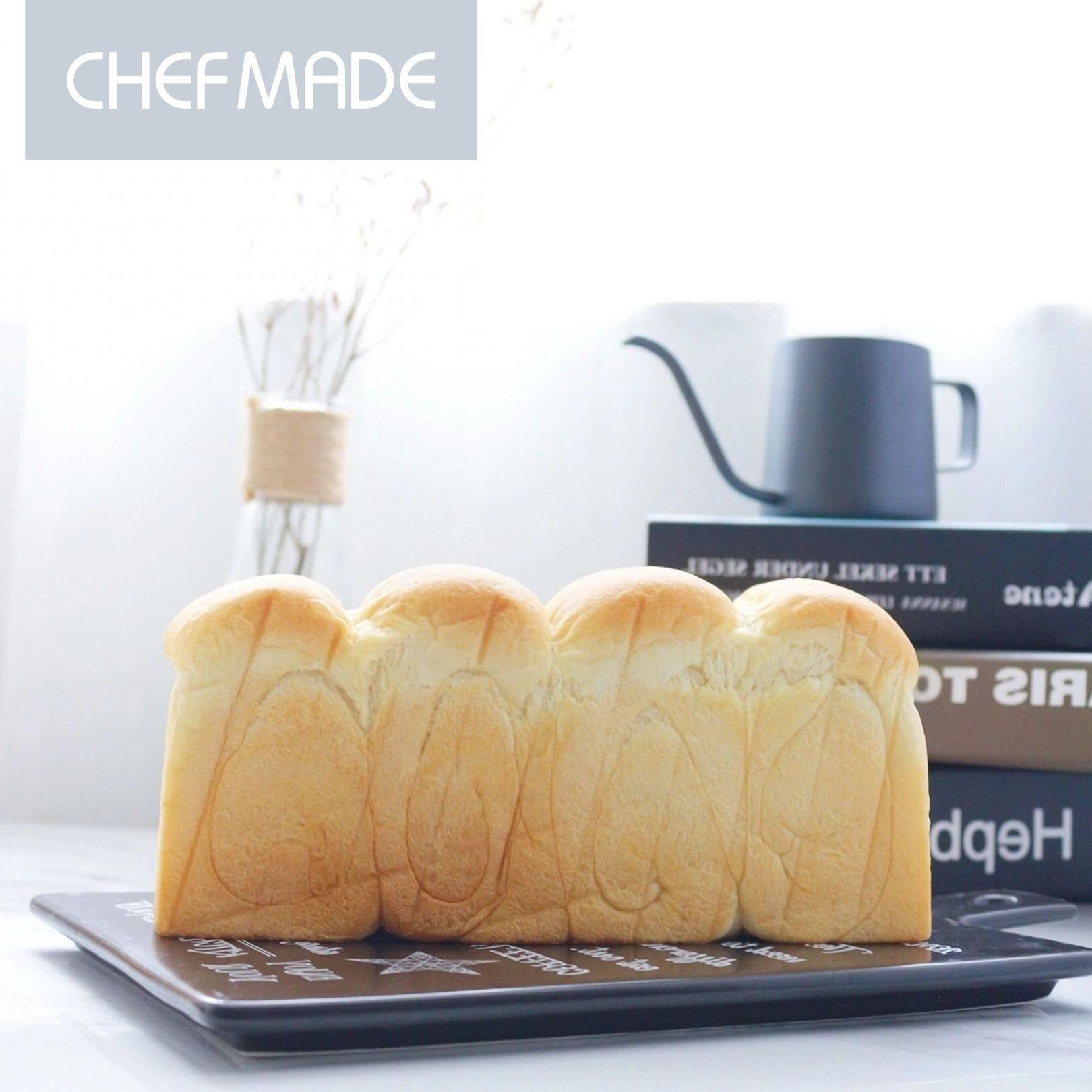 Chefmade Brotbackform Backform, (CHEFMADE, 22cm Toastbrot Backform mit Deckel, 223x87x77mm, Champagnergold, antihaft- & silikonbeschichtet, Buttertoastform, Kastenbrot-Form, Toastbackform, Brotbackform, loaf pan, Karbonstahl 2-tlg), Brotbackform mit