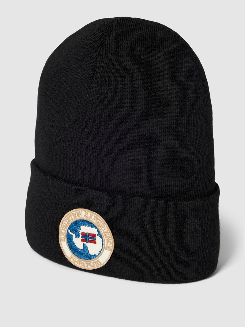Mütze mit Logo-Patch Modell 'MOUNTAIN' in schwarz