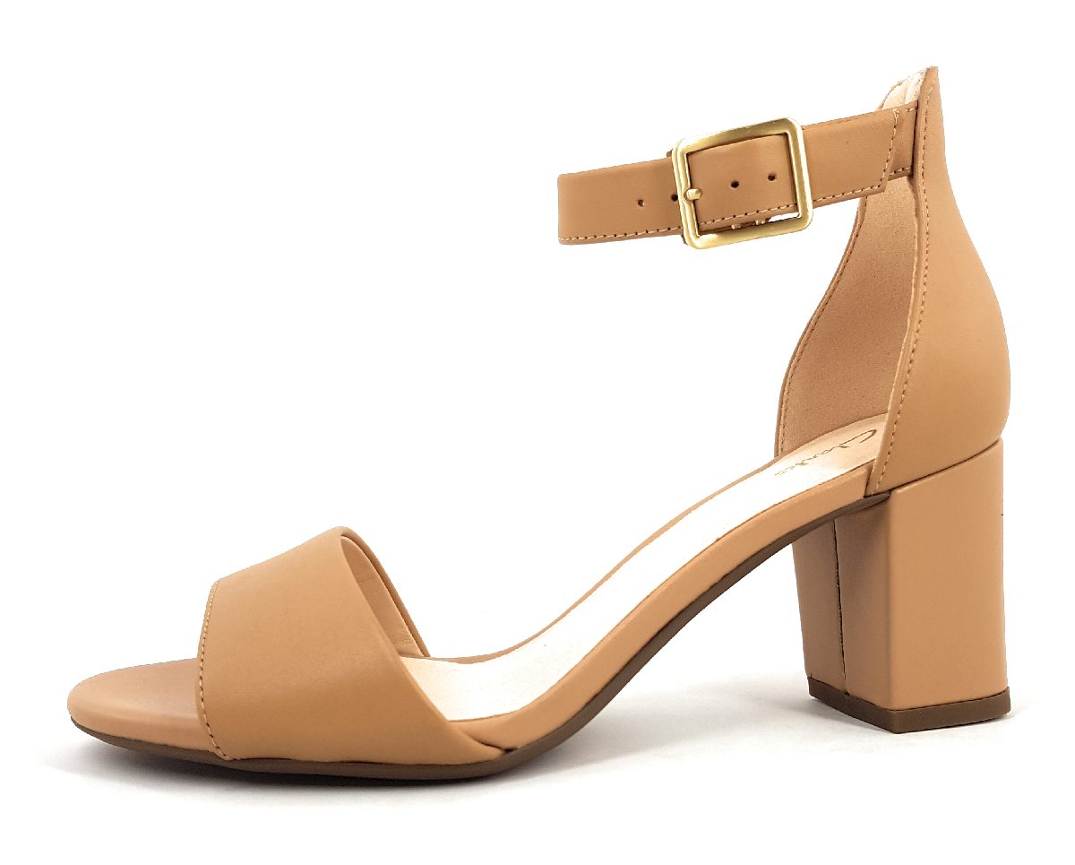 Clarks Deva Mae 261719724 Beige camel