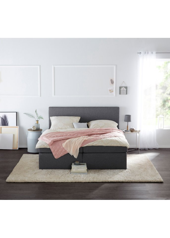 Hochflor Teppich mit besonders dichtem Flor
