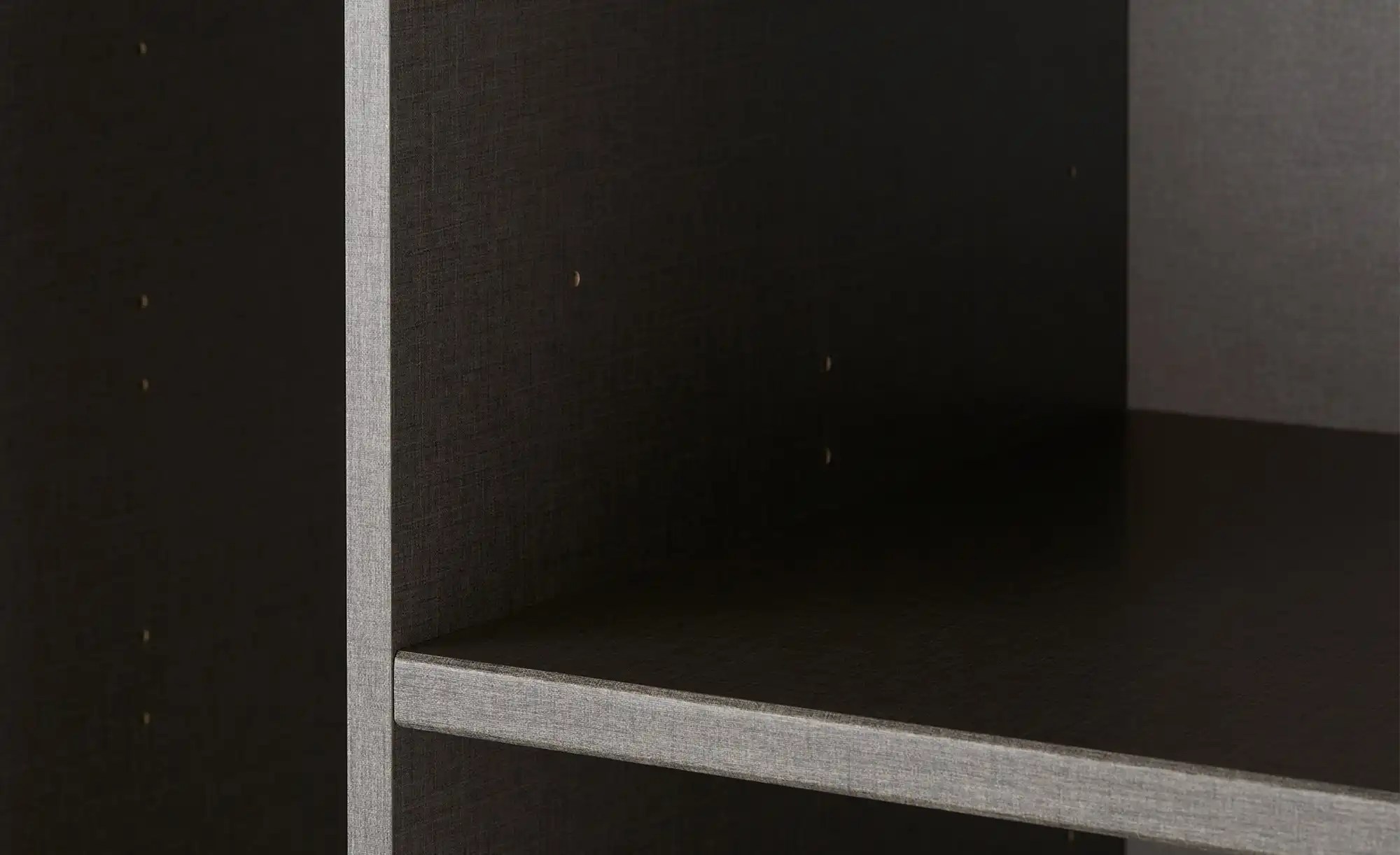 Schwebetürenschrank
