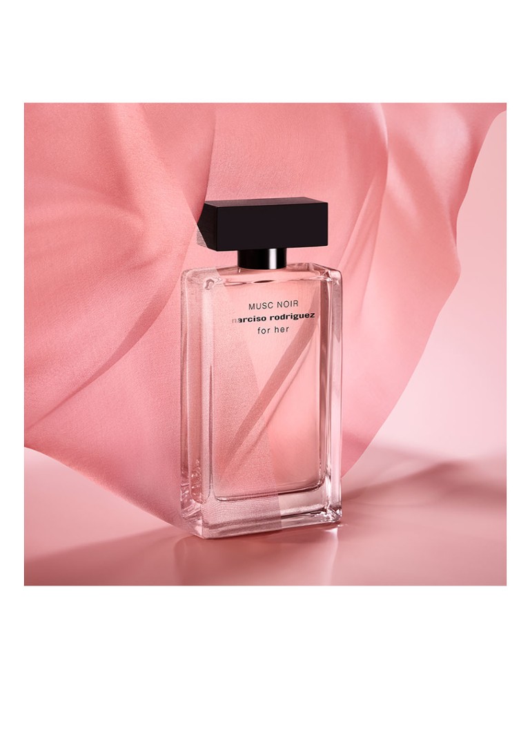 Narciso Rodriguez Musc Noir pentru apa sa de parfum