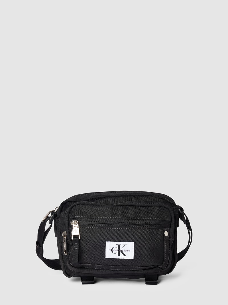 Camera Bag mit Label-Patch in black