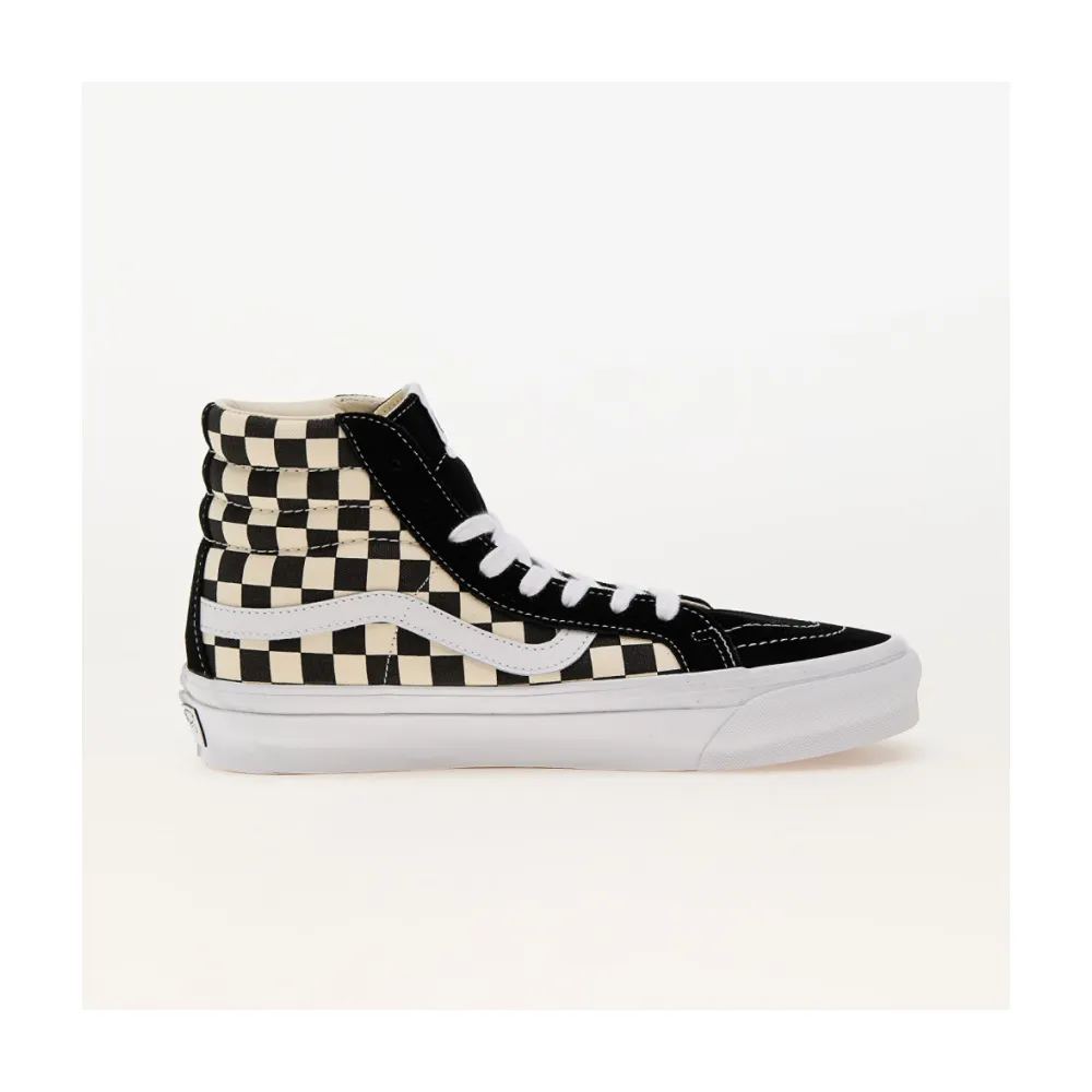Vans SK8 Hi 38 LX VN000CR02BO1 / schwarz