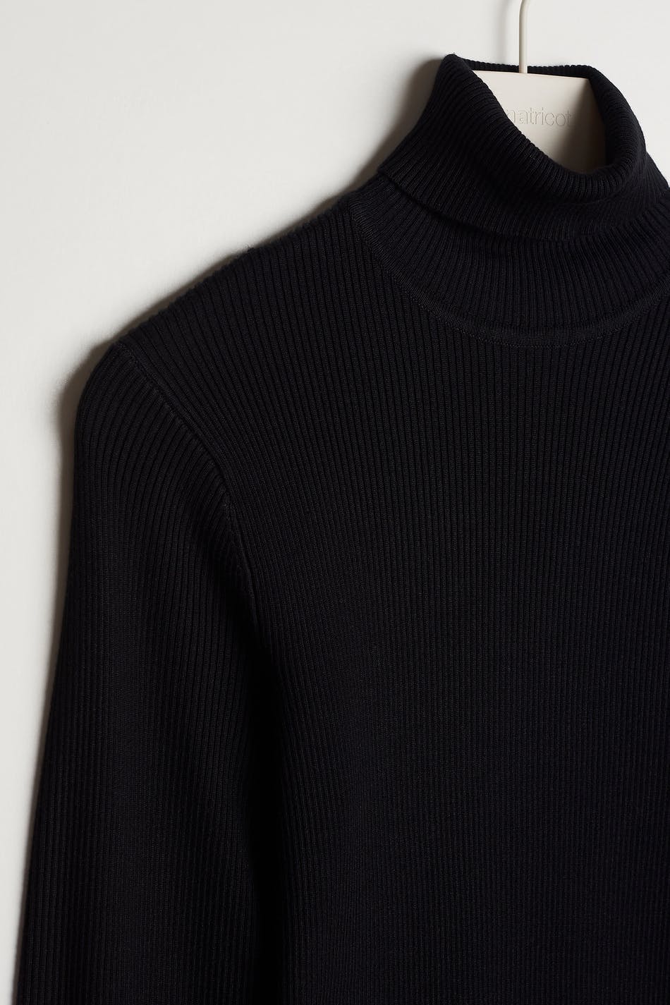 Sigrid knitted top