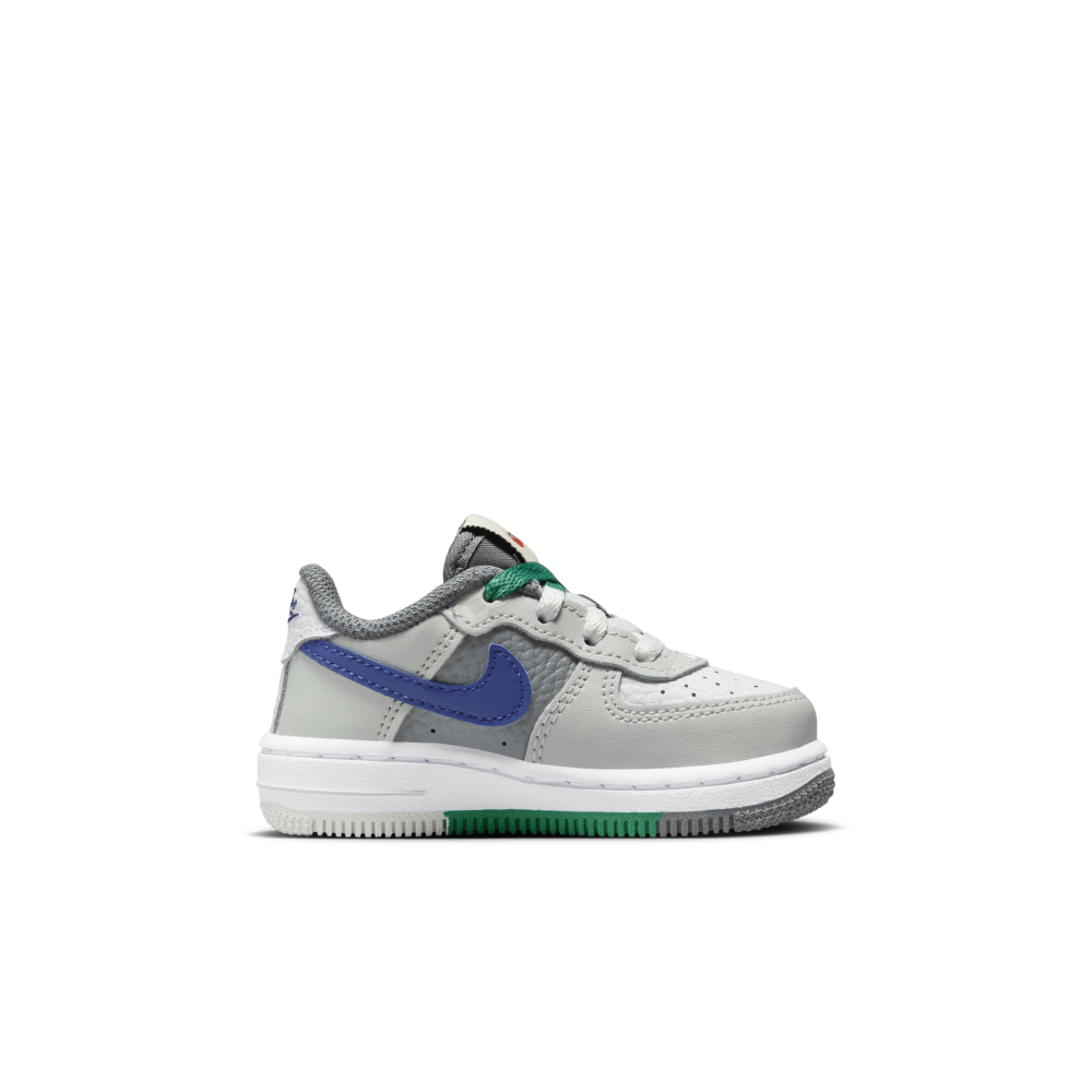 Nike Force 1 LV8 FJ8788-001 / grau