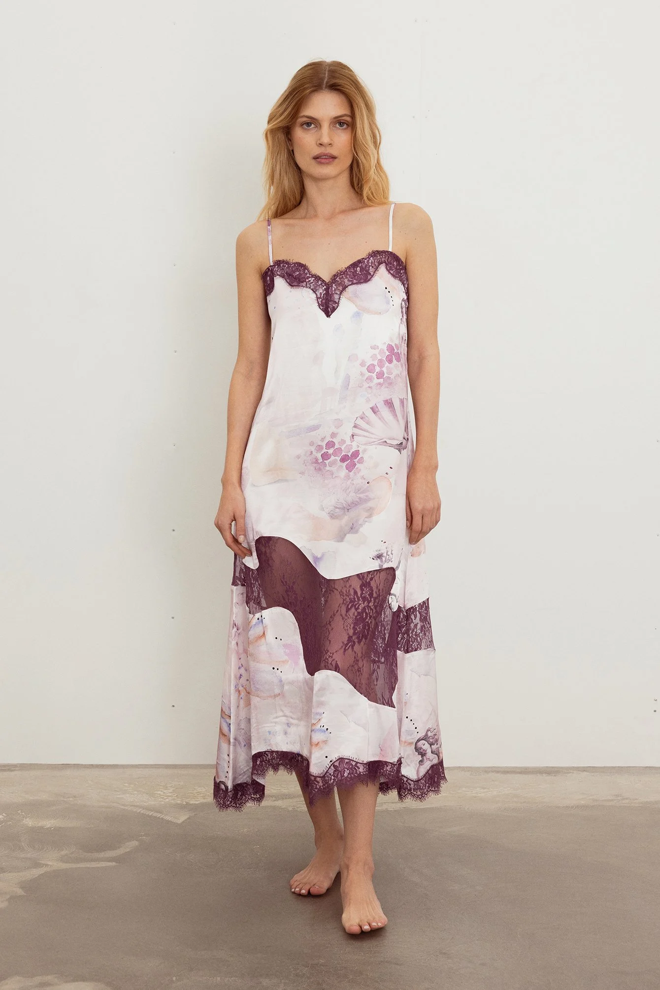 Kleid mit Skulptur-Collagen-Print und Spitzendetails