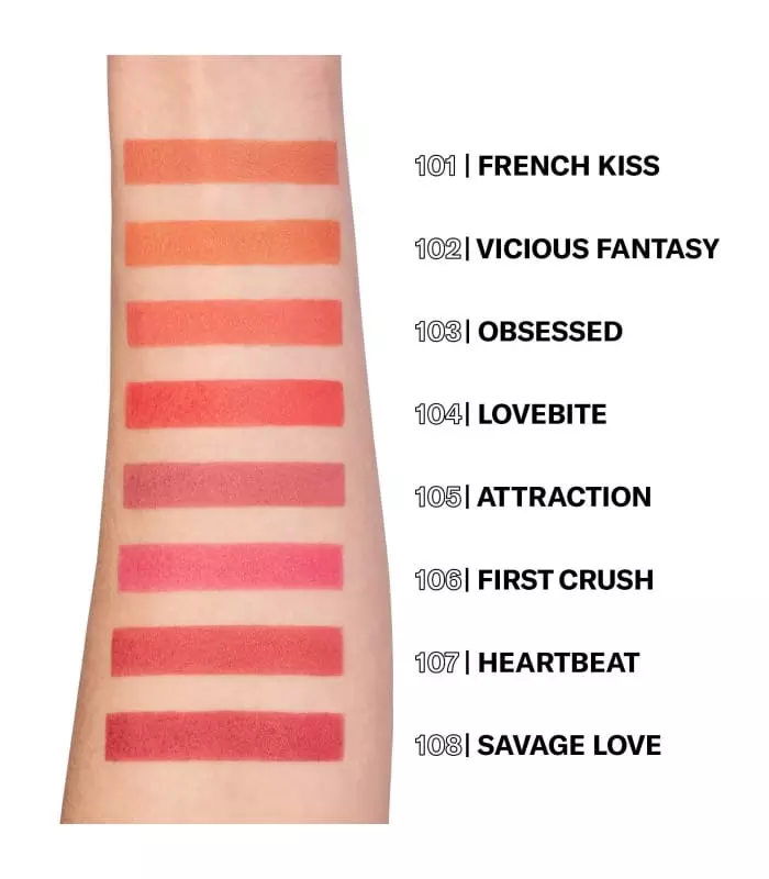 AT FIRST BLUSH  Fard à joues compact