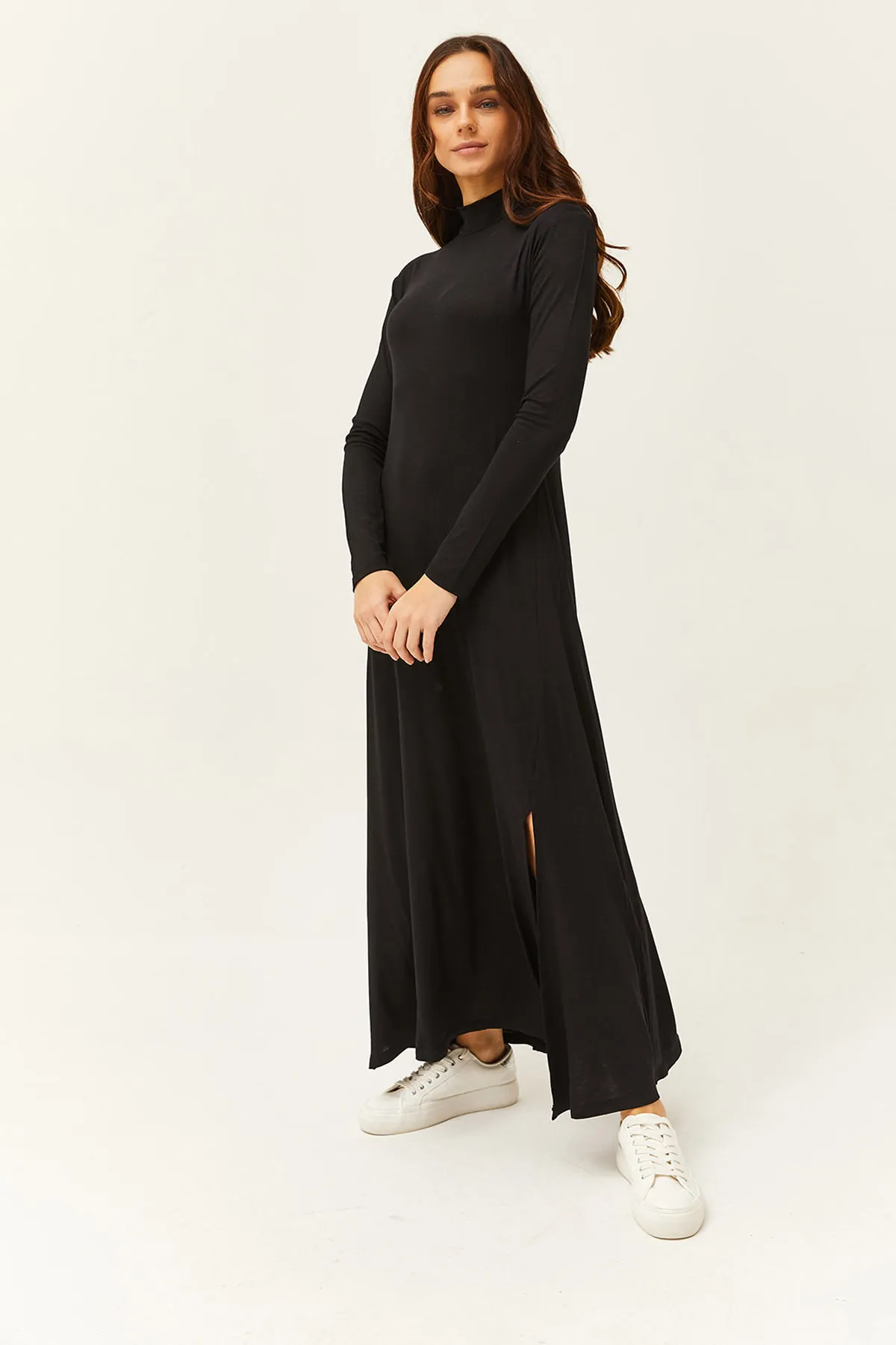 Olalook  Schwarzes halblanges Fisherman-Lycra-Midi-Viskosekleid mit Schlitz für Damen ELB-19001989