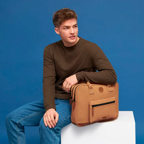 Camel-colored Moscow laptop bag