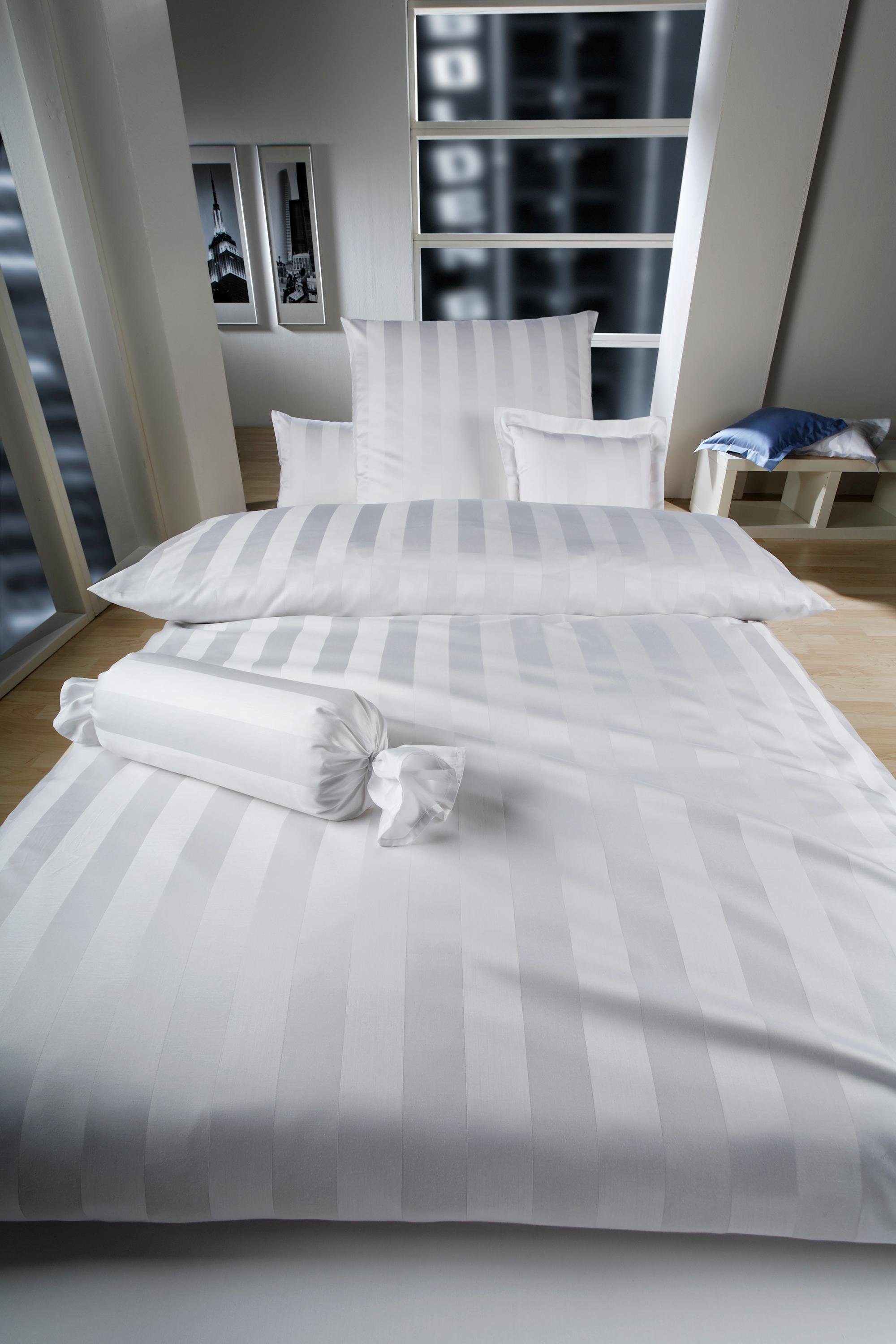 Bettwäsche Como in Gr. 135x200, 155x220 oder 200x200 cm, Curt Bauer, Mako-Brokat-Damast, 2 teilig, Bettwäsche aus Baumwolle, gestreifte Bettwäsche mit Reißverschluss