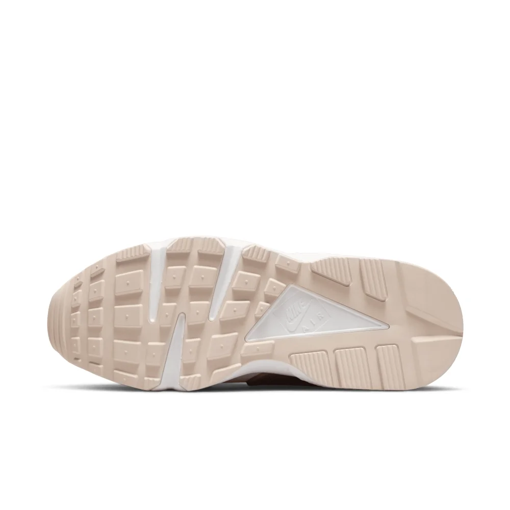 Nike Air Huarache DR7874-100 / weiss