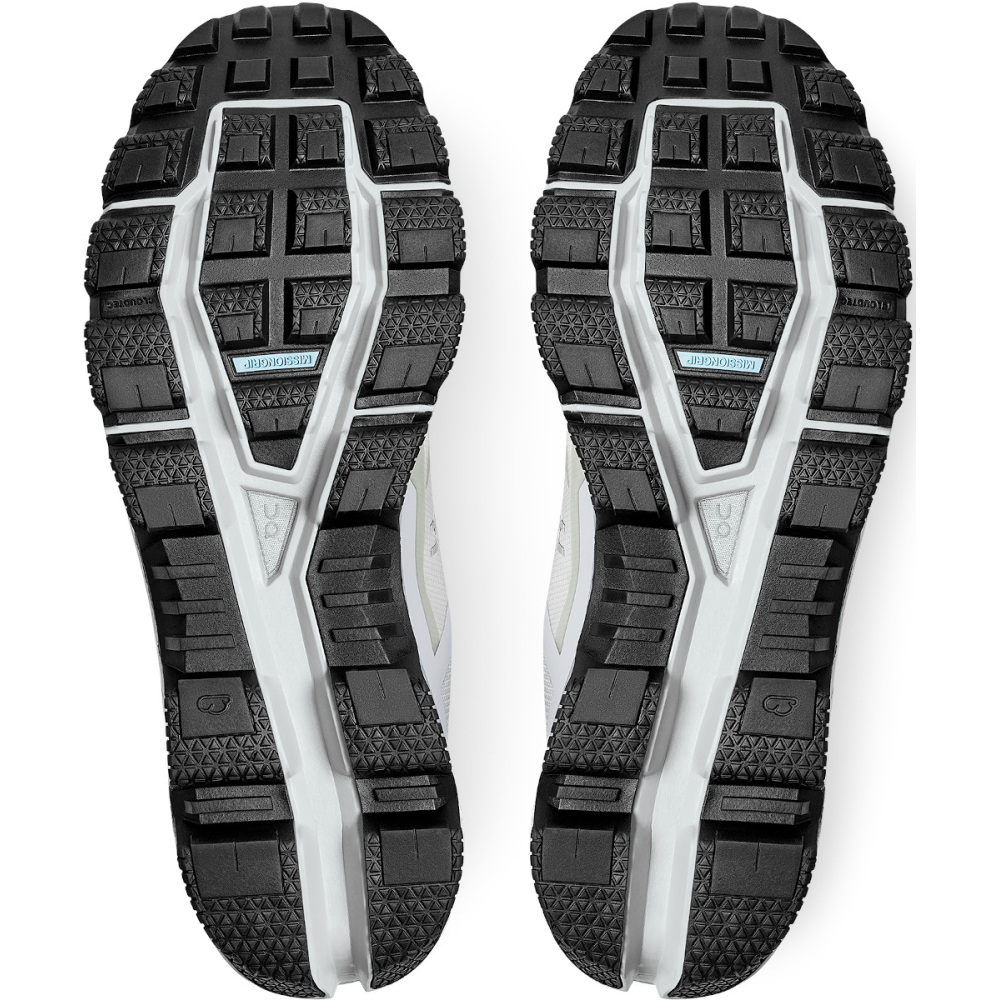 ON Cloudventure Waterproof 32;99251 / weiss