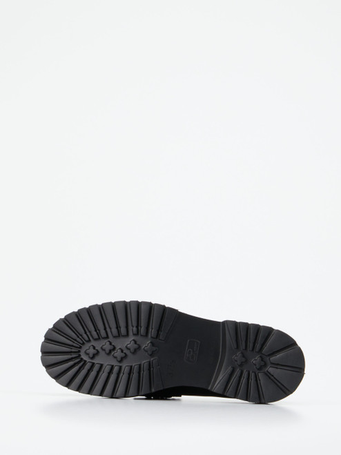Slipper-15170090057 Konstantin Starke