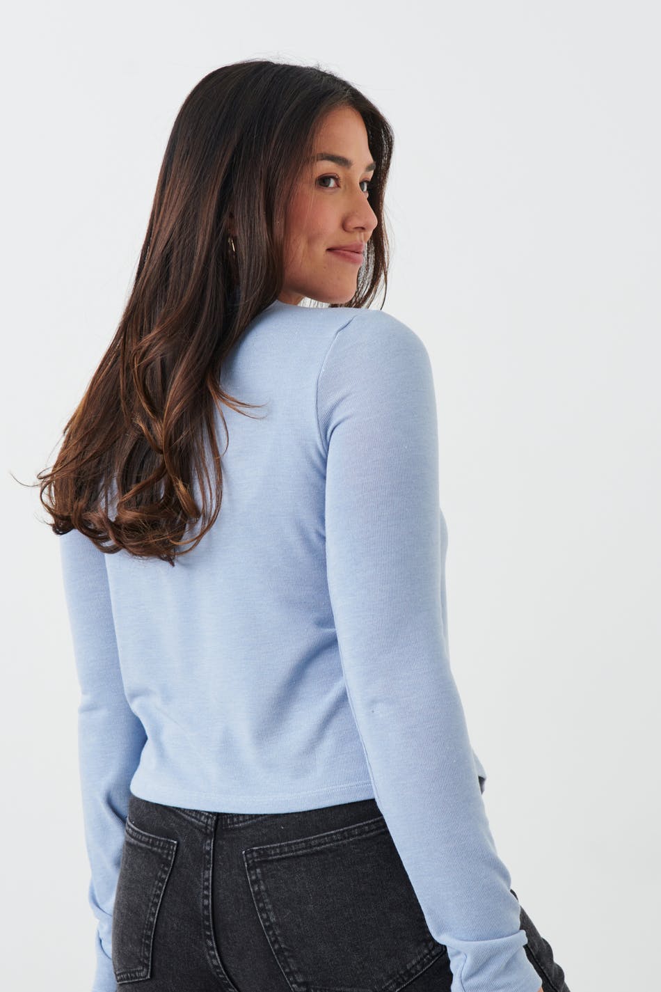 Tight cardigan