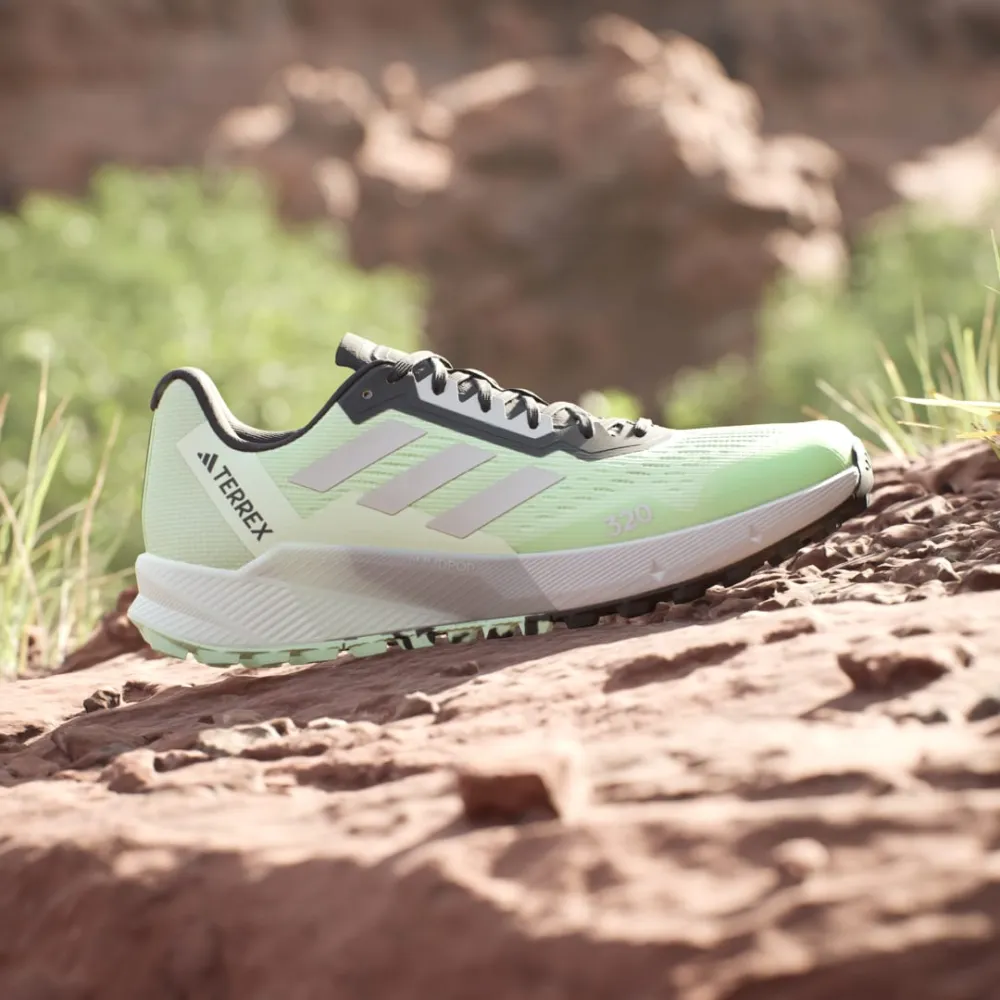 adidas Agravic Flow 2 IG8019 / grün