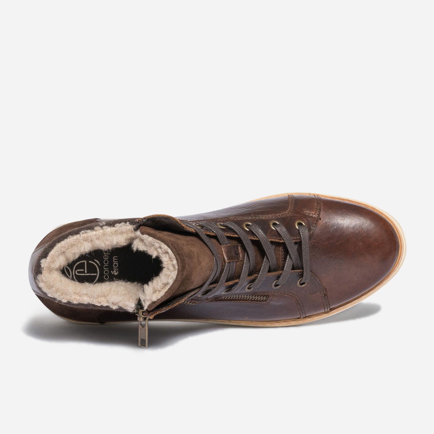 Basket marron en cuir fourrée