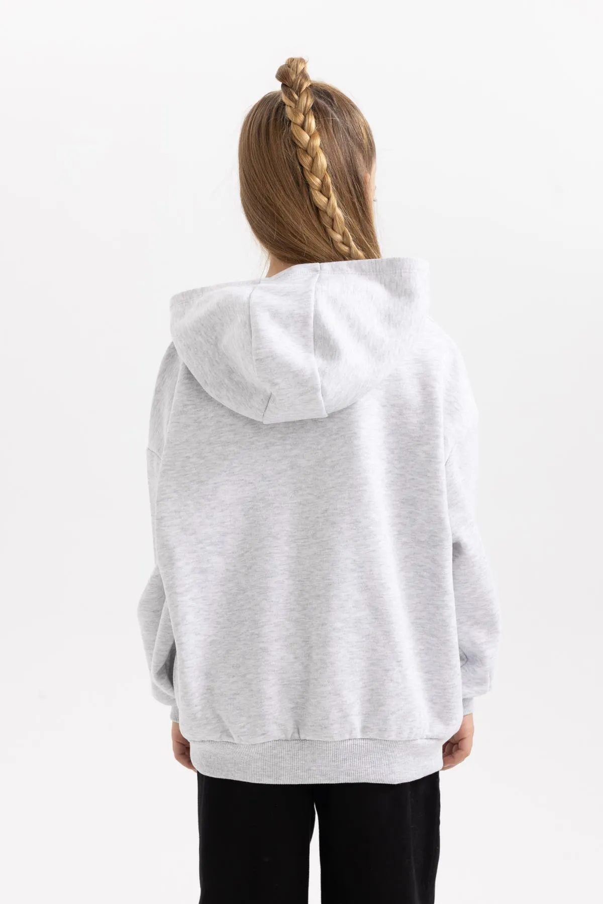 DeFacto  Looney Tunes Oversize-Sweatshirt mit Kapuze für Mädchen, weich, pelzig, dick, B4729a823wn
