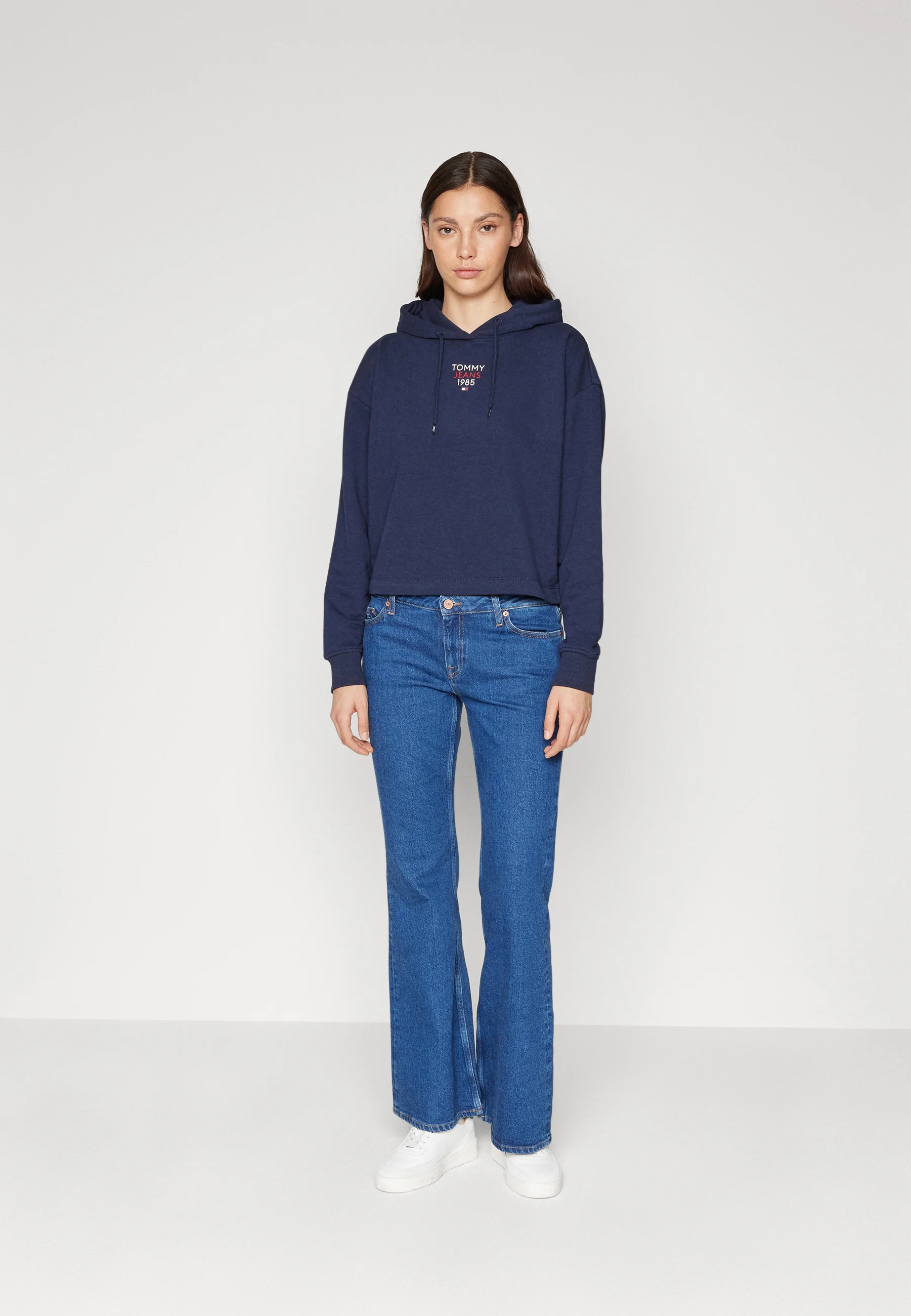 Sudadera con capucha y logotipo esencial de Tommy Jeans