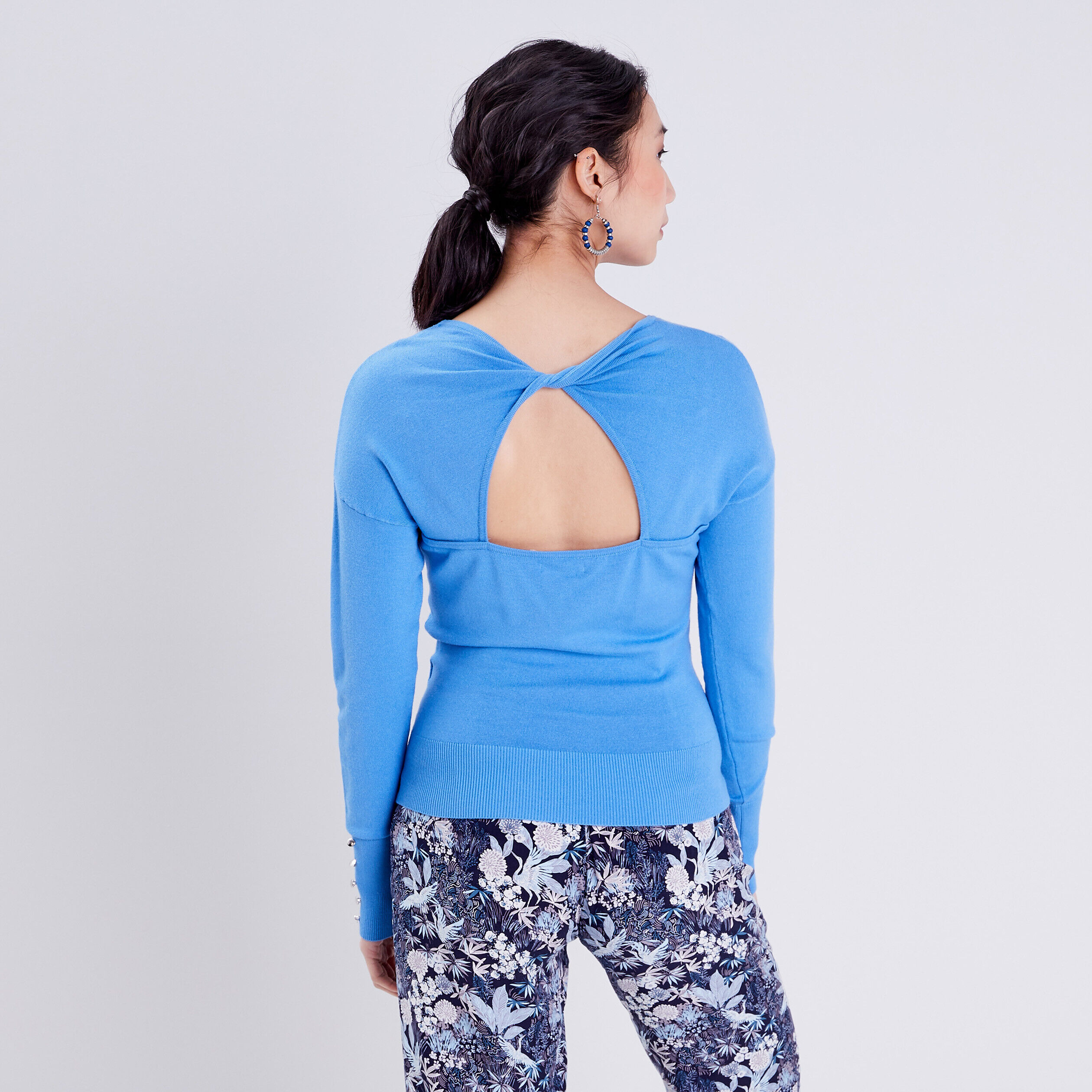 Pull avec dos ouvert bleu femme | Cache Cache