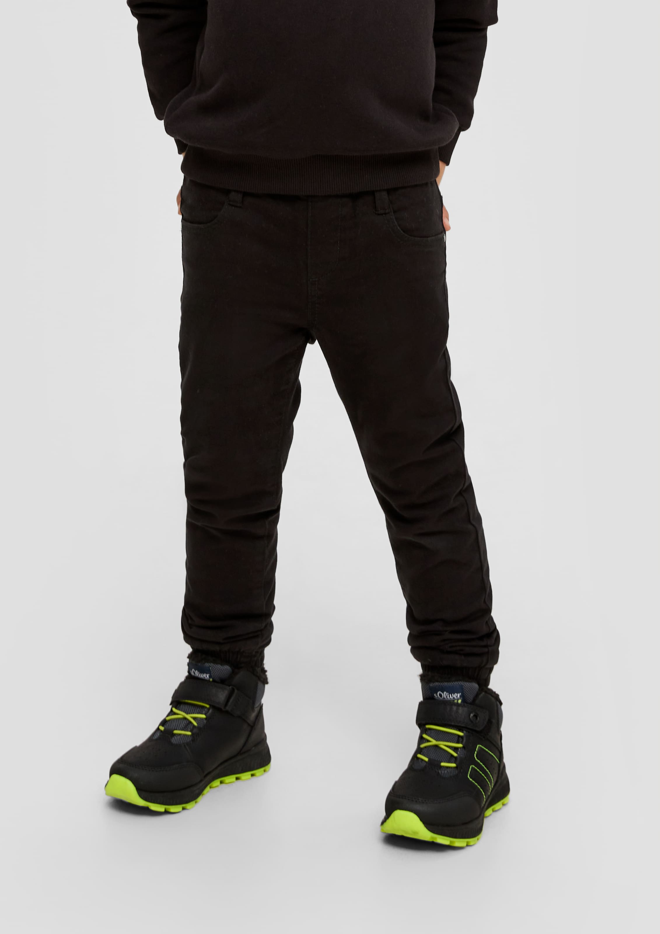 Tapered Jeans