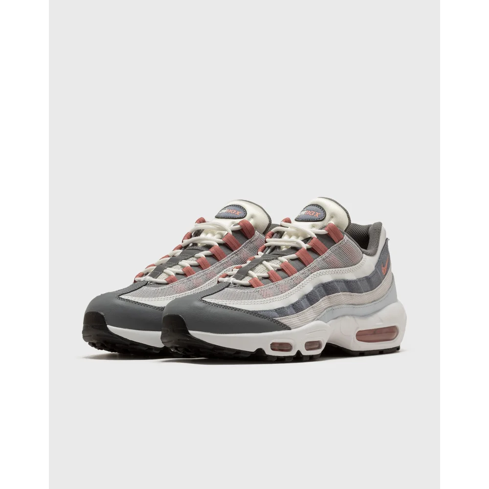 Nike Air Max 95 DM0011-008 / grau